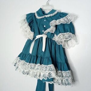 Vintage mini world dress